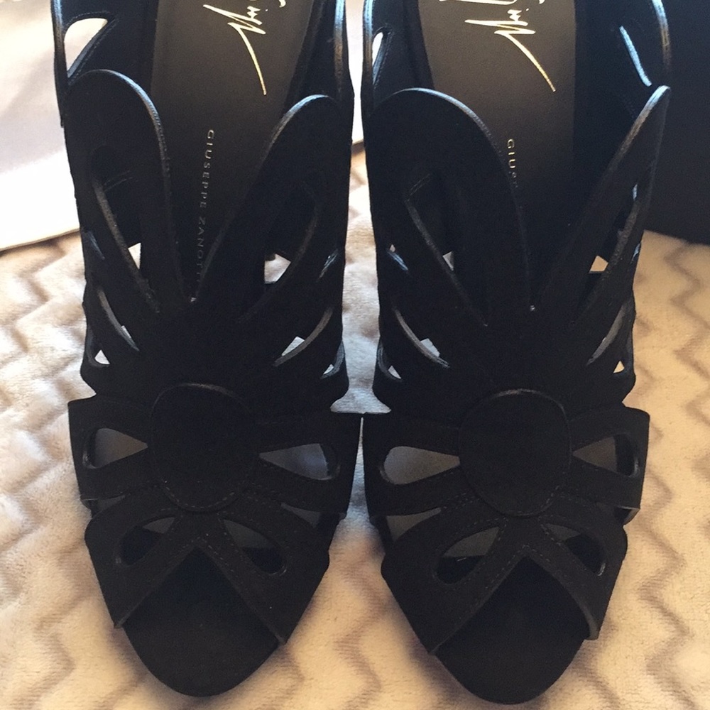 Giuseppe Zanotti NIB Heels Sz 39.5 - Picture 2 of 7